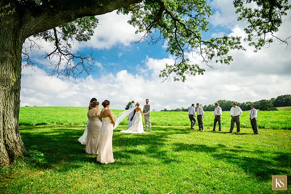 Married Under a Tree, www.kelliesaunders.com, michigan fall wedding